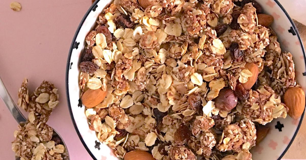 Clumpy Chocolate Granola by By Lara Dee. A Thermomix ® recipe in the