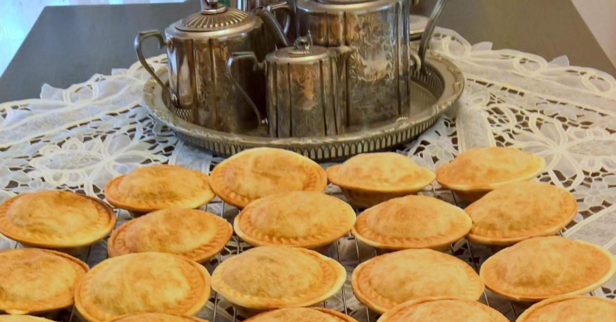 Delicious Savoury Mince Pie Filling by vintage65. A Thermomix ® recipe in the category Baking