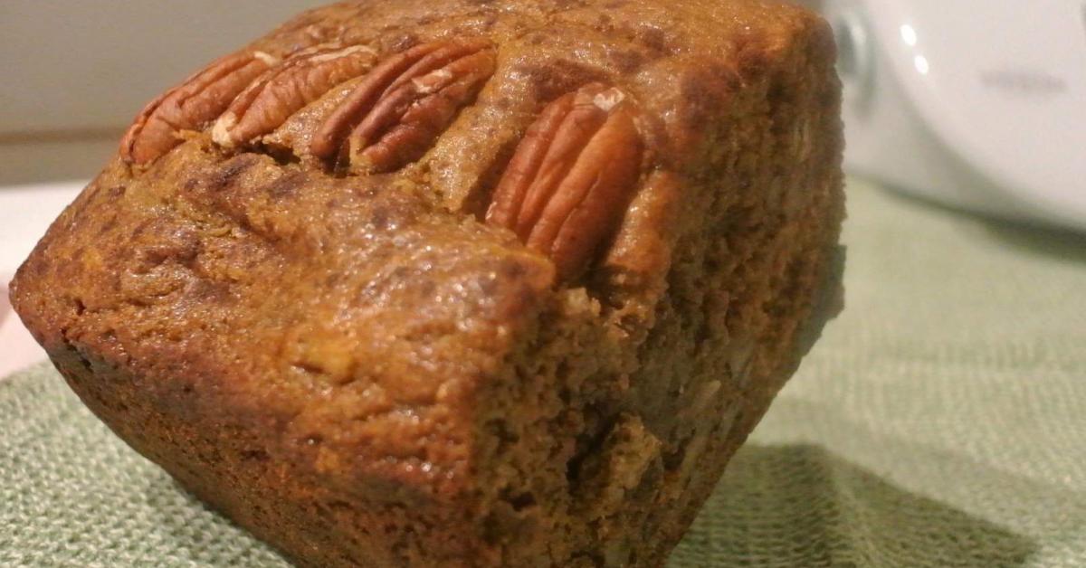 Healthy Banana, Pecan Apricot Loaf by emily'smix. A Thermomix ® recipe in the category Baking