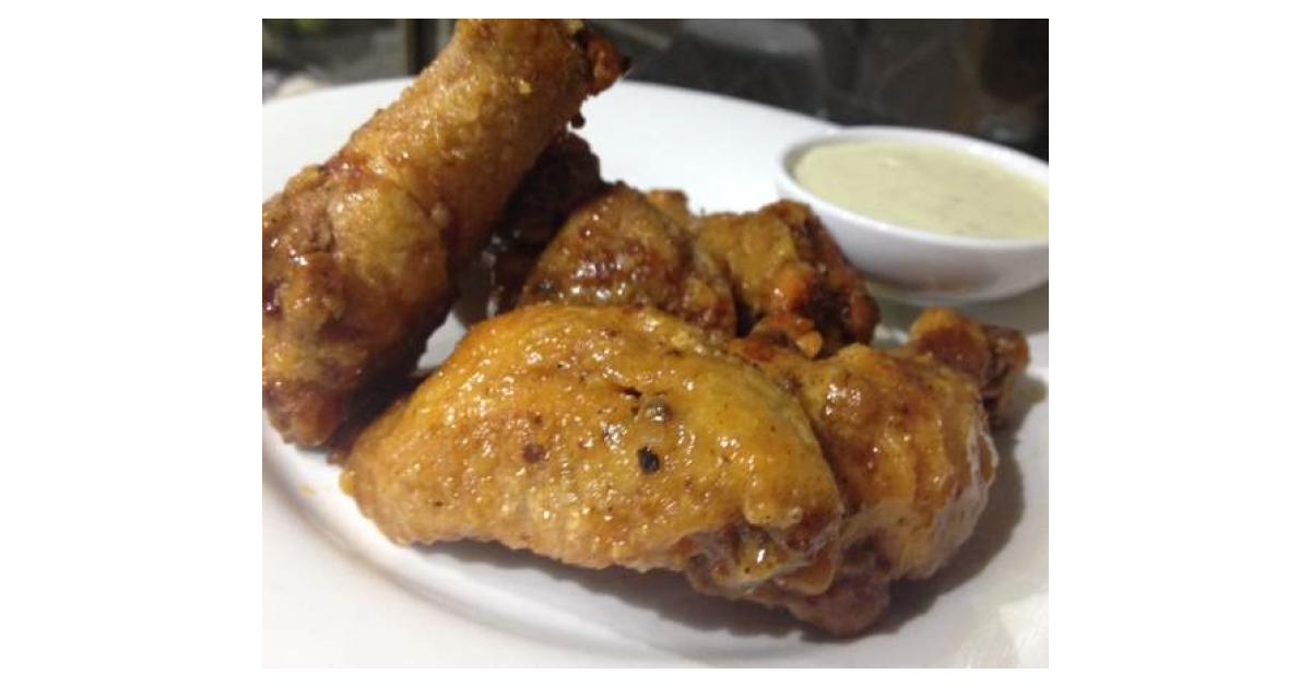 The Best Buffalo wings with Blue Cheese Sauce by Aprilstar. A Thermomix