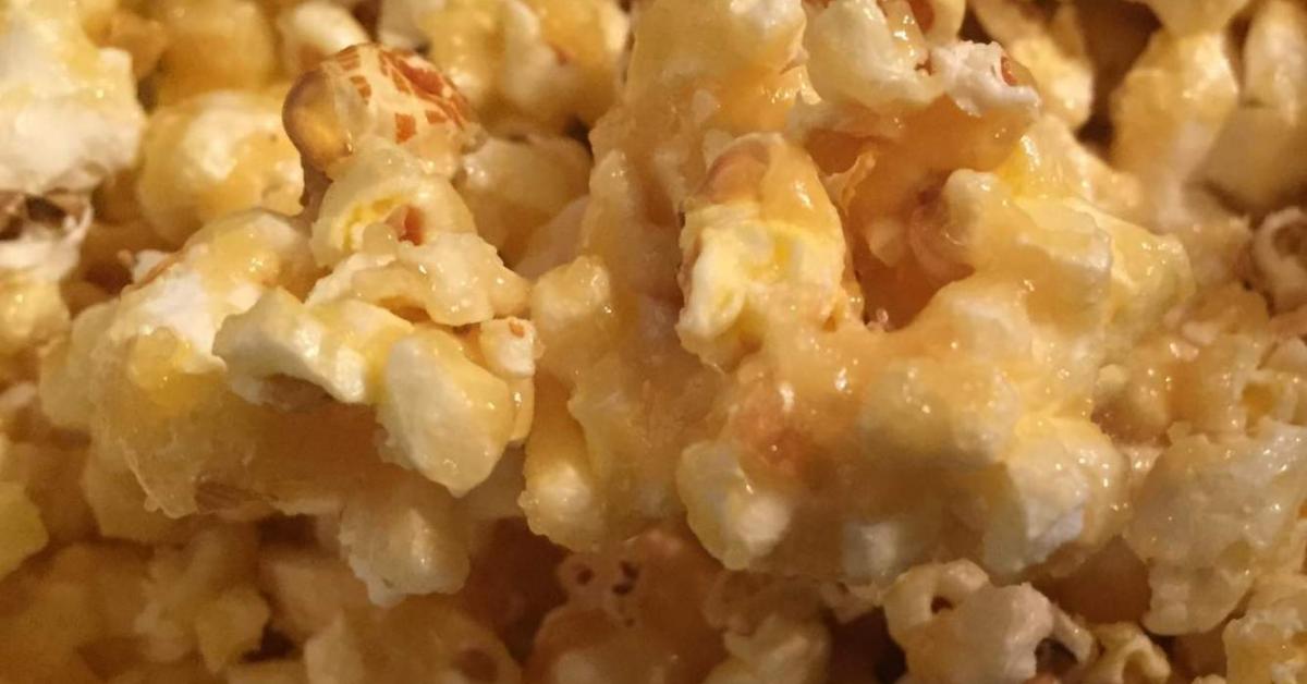 Caramel Popcorn by MrsRobinson. A Thermomix ® recipe in the category Desserts & sweets on www