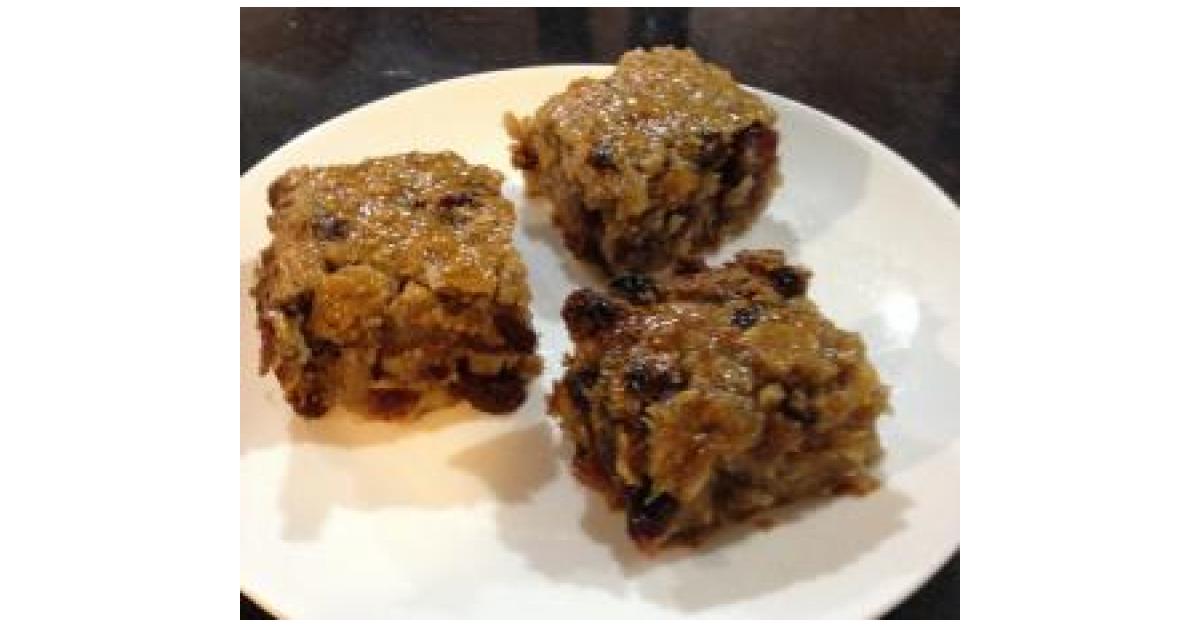 Fruit and nut bars by Angela de Gunst. A Thermomix ® recipe in the
