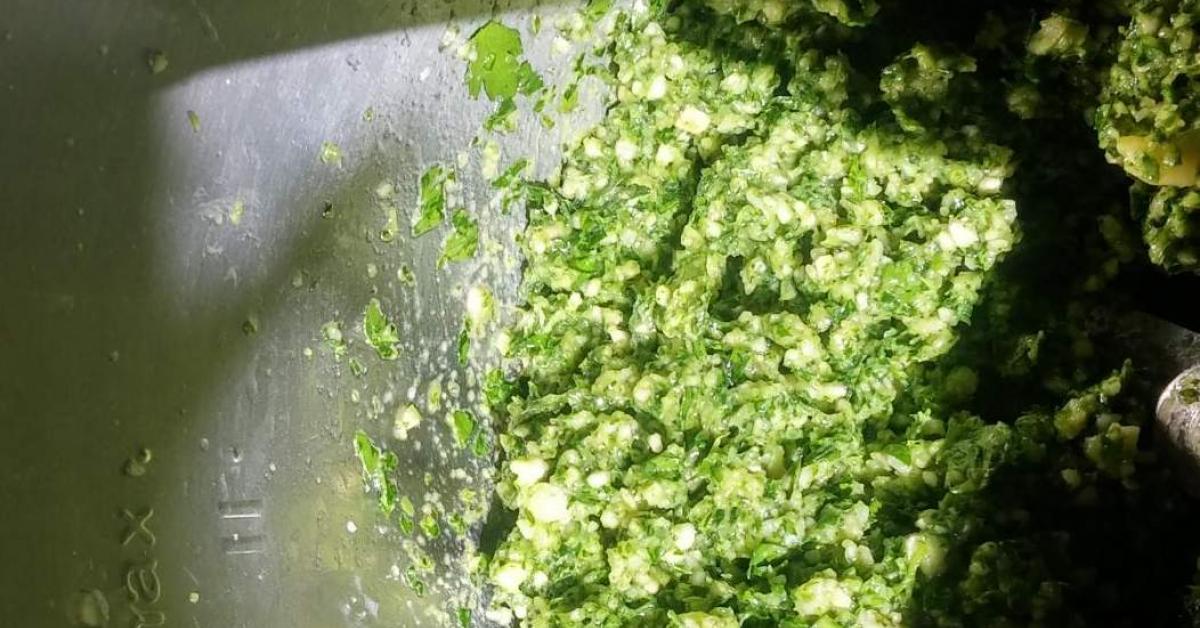 Parsley Pesto by Weebindi. A Thermomix ® recipe in the category Sauces