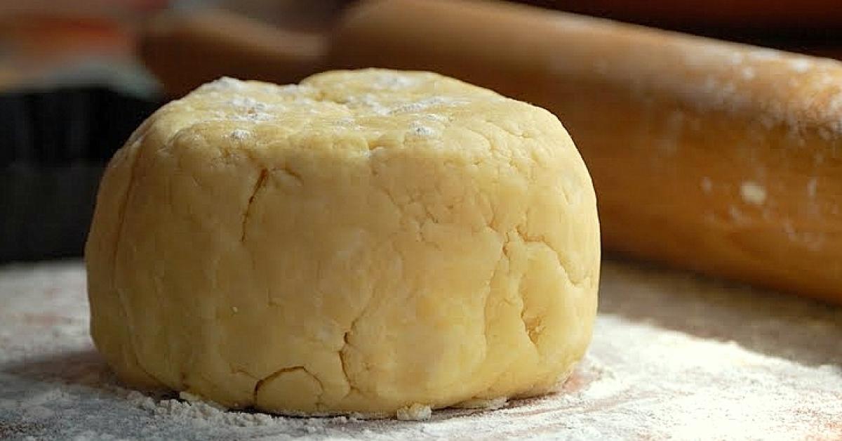 Sour Cream Pastry by Maria Stuart. A Thermomix ® recipe in the category