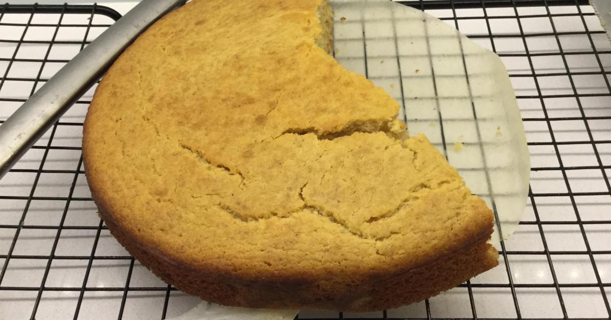 Low sugar banana cake by melmcg. A Thermomix ® recipe in the category