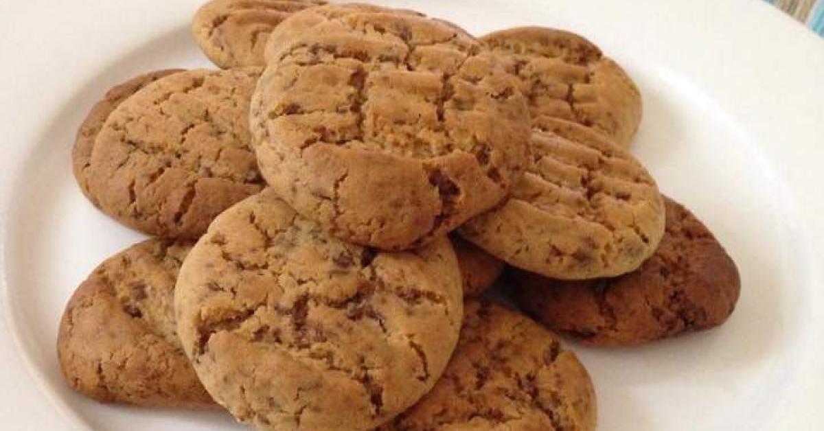 Maddy's Choc Chip Biscuits by Terrinas. A Thermomix ® recipe in the