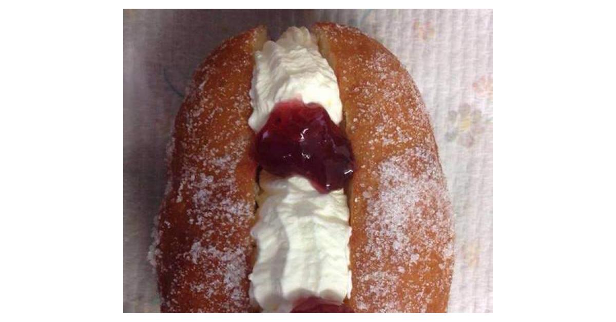 Jam & Cream Donuts by pkwilly. A Thermomix ® recipe in the category