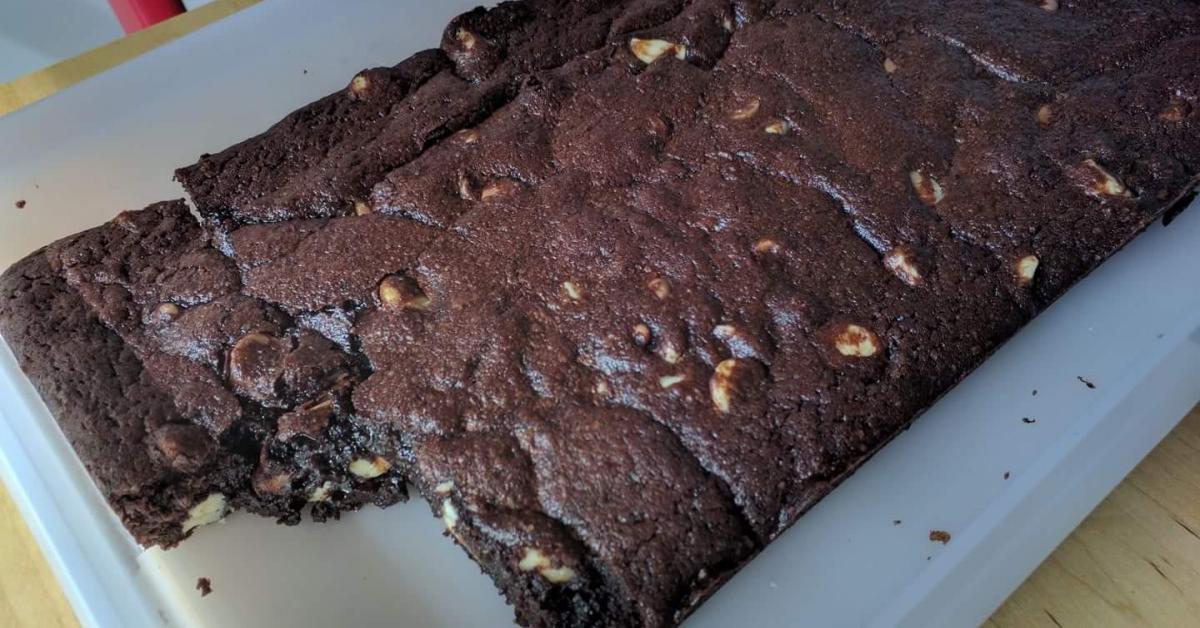 Chocolate Fudge Brownies by Pioria. A Thermomix ® recipe in the