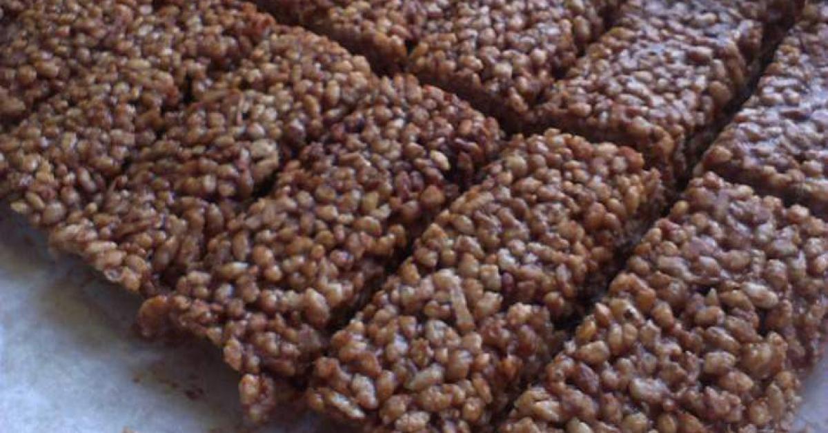 Chocolate 'LCM' Bars by lyndalou. A Thermomix ® recipe in the category